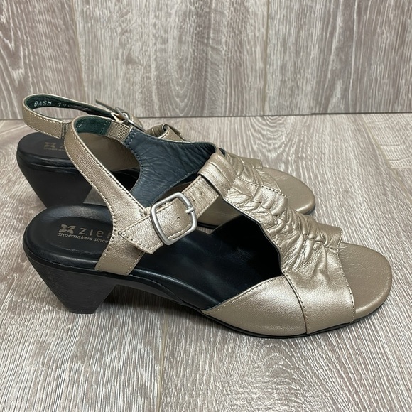 Ziera Dash Leather Ankle Strap Open Toe Heel Sandal 38 W - Picture 3 of 16